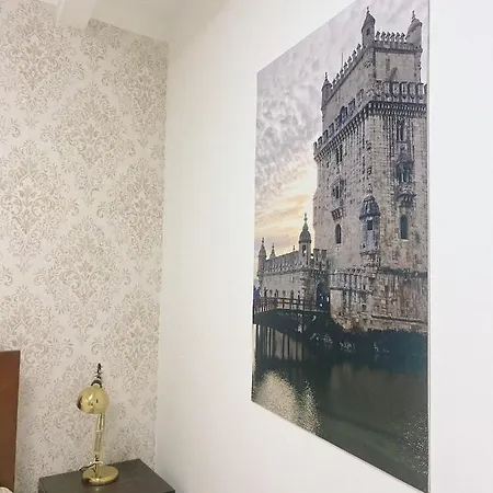 In The Location In Apartment Lisbon