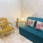 Underground Avenida Liberdade شقة